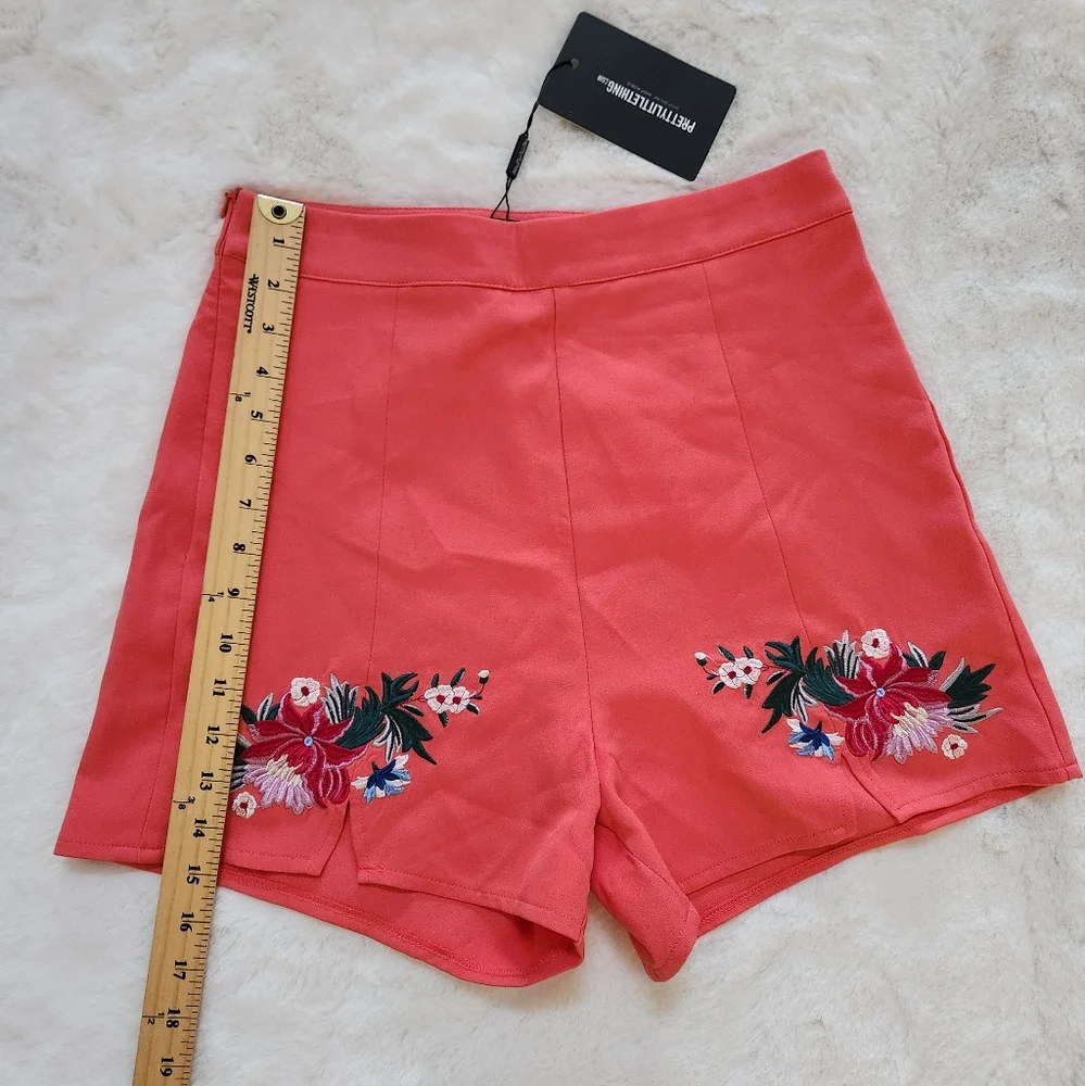 Prettylittlething Embroidered Coral Women's Shorts